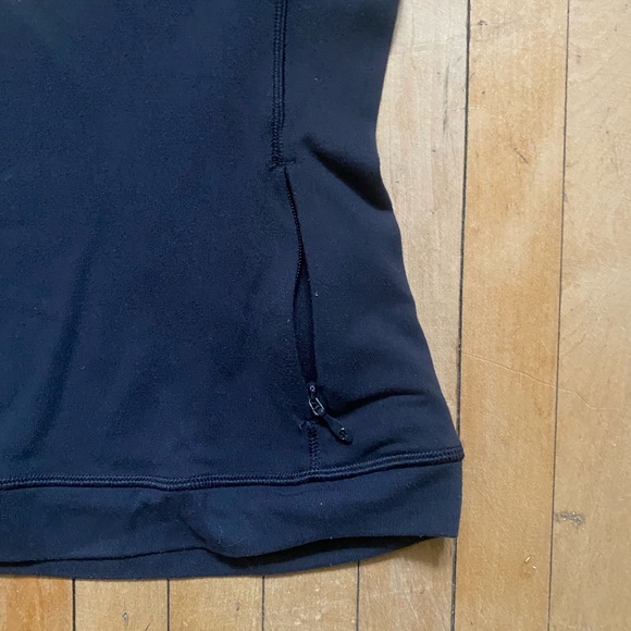 Lululemon Rulu top - Picture 2 of 4